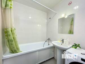 2-к квартира, посуточно, 42м2, 8/25 этаж