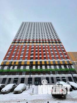 3-к квартира, посуточно, 58м2, 1/1 этаж