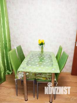 1-к квартира, посуточно, 43м2, 8/25 этаж