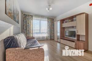 1-к квартира, посуточно, 40м2, 10/25 этаж