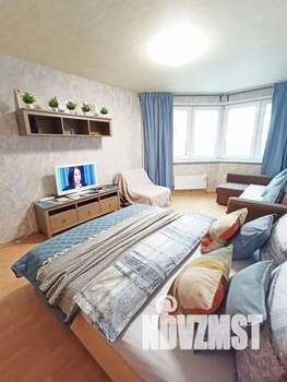 1-к квартира, посуточно, 45м2, 13/25 этаж