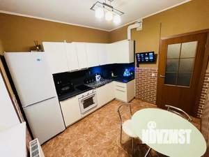 1-к квартира, посуточно, 38м2, 9/17 этаж