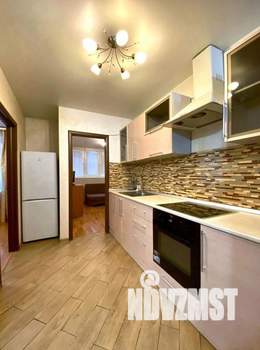 2-к квартира, посуточно, 50м2, 1/1 этаж