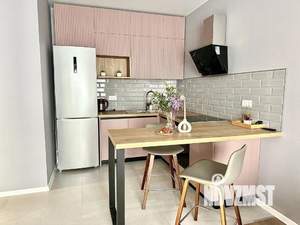 1-к квартира, посуточно, 55м2, 1/1 этаж
