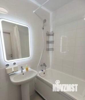 1-к квартира, посуточно, 35м2, 16/25 этаж