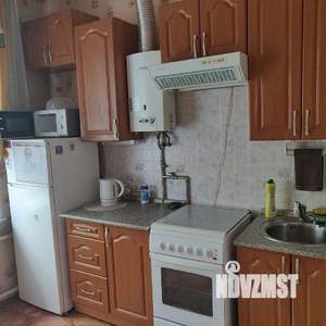 1-к квартира, на длительный срок, 35м2, 4/4 этаж