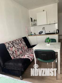 Студия квартира, посуточно, 32м2, 7/18 этаж