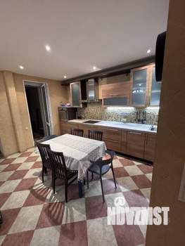 3-к квартира, на длительный срок, 100м2, 8/8 этаж