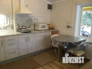 Студия квартира, на длительный срок, 18м2, 1/1 этаж