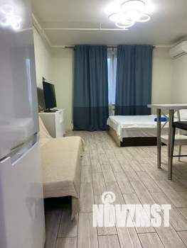 Студия квартира, посуточно, 30м2, 13/25 этаж