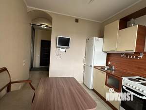 1-к квартира, на длительный срок, 42м2, 11/17 этаж