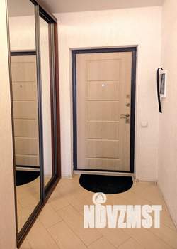 1-к квартира, посуточно, 37м2, 1/1 этаж