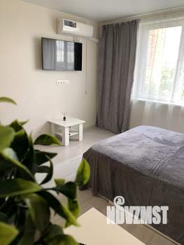 Студия квартира, посуточно, 30м2, 10/18 этаж