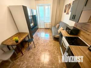 1-к квартира, посуточно, 38м2, 7/17 этаж