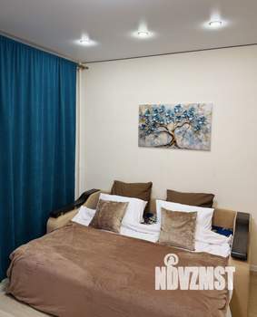 Студия квартира, посуточно, 25м2, 12/17 этаж