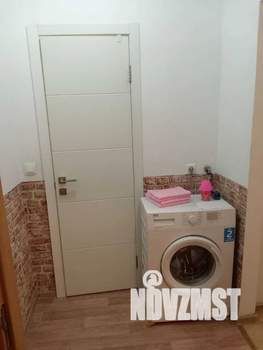 Студия квартира, посуточно, 18м2, 1/17 этаж