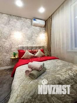Студия квартира, посуточно, 20м2, 10/25 этаж