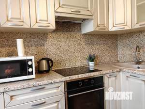 1-к квартира, посуточно, 36м2, 1/1 этаж