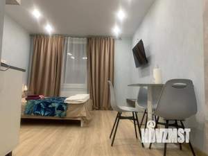 Студия квартира, посуточно, 23м2, 10/25 этаж