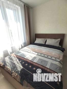 1-к квартира, посуточно, 40м2, 9/25 этаж
