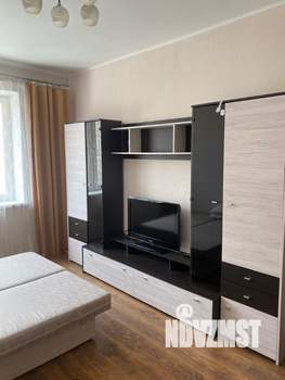 1-к квартира, на длительный срок, 40м2, 7/17 этаж