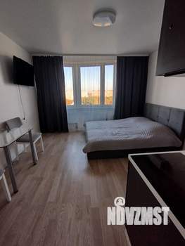 Студия квартира, посуточно, 23м2, 12/17 этаж