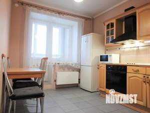 1-к квартира, на длительный срок, 42м2, 10/18 этаж
