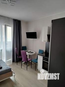 Студия квартира, посуточно, 27м2, 5/17 этаж