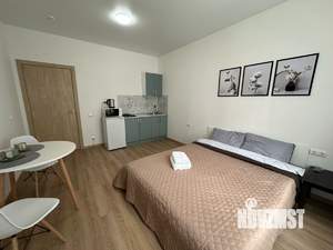 Студия квартира, посуточно, 20м2, 4/22 этаж