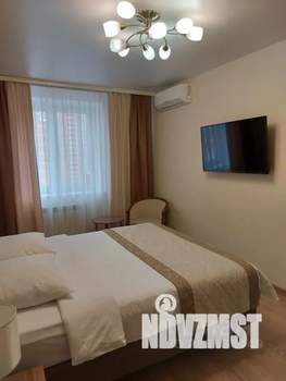 1-к квартира, посуточно, 37м2, 11/25 этаж