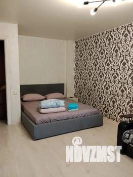 1-к квартира, посуточно, 33м2, 5/9 этаж