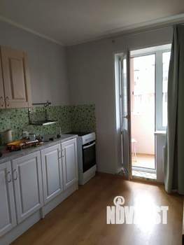 1-к квартира, на длительный срок, 38м2, 4/6 этаж