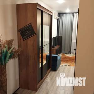 Студия квартира, посуточно, 28м2, 10/11 этаж