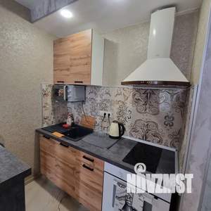 1-к квартира, посуточно, 35м2, 3/16 этаж