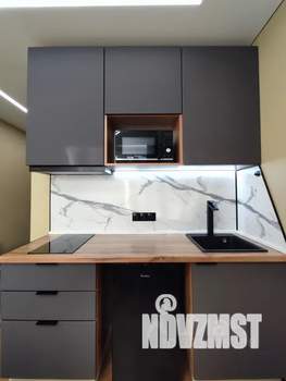 Студия квартира, посуточно, 21м2, 10/25 этаж