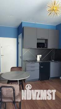 Студия квартира, посуточно, 20м2, 1/17 этаж