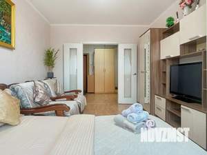 2-к квартира, посуточно, 60м2, 7/25 этаж