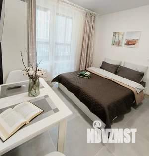 Студия квартира, посуточно, 20м2, 4/22 этаж