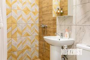 Студия квартира, посуточно, 20м2, 3/25 этаж