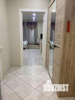 Студия квартира, посуточно, 27м2, 10/18 этаж