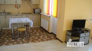 Студия квартира, на длительный срок, 40м2, 10/23 этаж