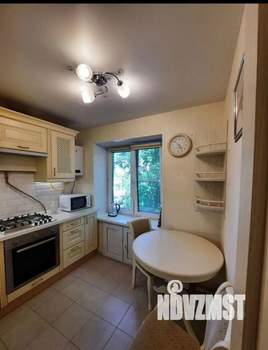 2-к квартира, вторичка, 43м2, 4/4 этаж