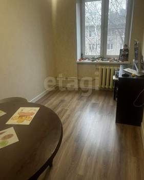 3-к квартира, вторичка, 59м2, 5/5 этаж