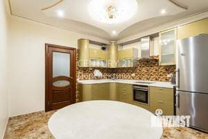3-к квартира, вторичка, 113м2, 9/24 этаж