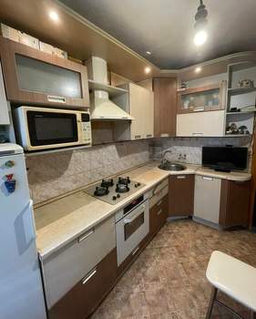 3-к квартира, вторичка, 68м2, 9/9 этаж