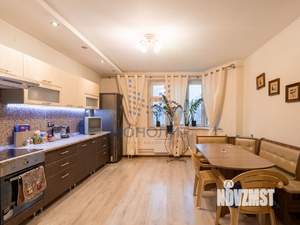 4-к квартира, вторичка, 155м2, 16/25 этаж