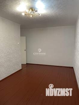 2-к квартира, вторичка, 42м2, 1/5 этаж