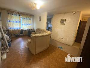2-к квартира, вторичка, 44м2, 1/4 этаж