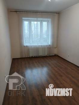 2-к квартира, вторичка, 62м2, 1/17 этаж