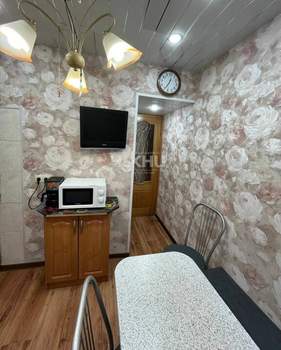 3-к квартира, вторичка, 58м2, 5/5 этаж